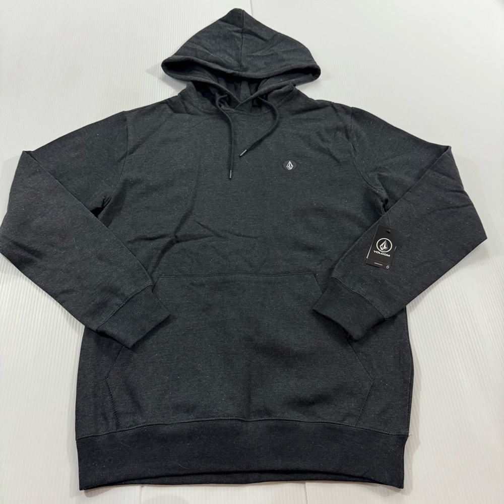 J90. NWT Volcom Charcoal Hoodie for Men (M)